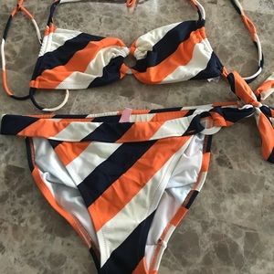 VS bathing suit bikini
